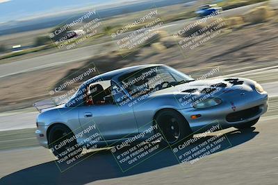 media/Dec-13-2025-Extreme Speed (Sat) [[d129ecb0b9]]/Beginner/Session 3 (Turn 5)/